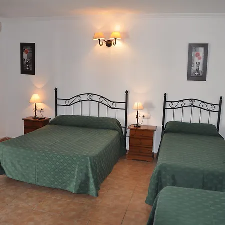 El Levante Guest house *